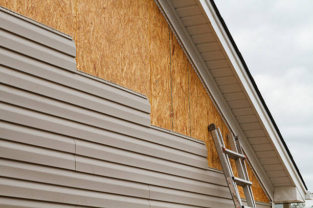24/7 Emergency Vinyl Siding experts in Woodstock, GA